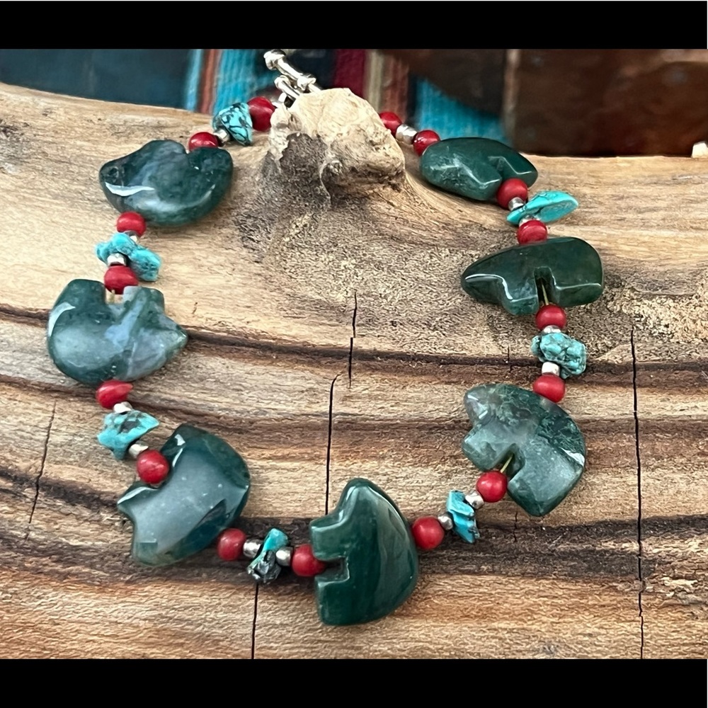 Vintage Native American Stone Bear Bracelet